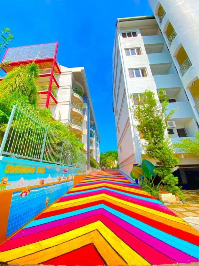 Perdana Serviced Apartment & Resorts Padang Mat Sirat Экстерьер фото