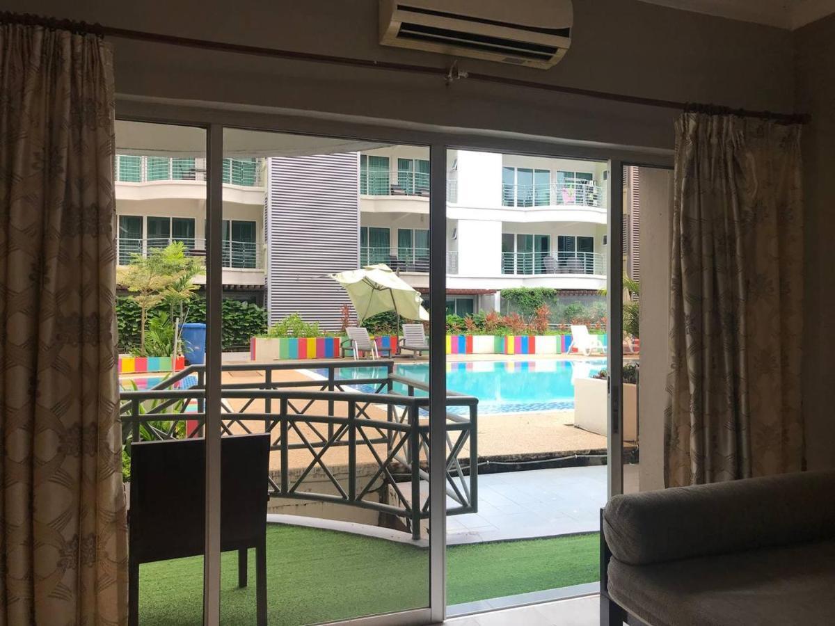 Perdana Serviced Apartment & Resorts Padang Mat Sirat Экстерьер фото