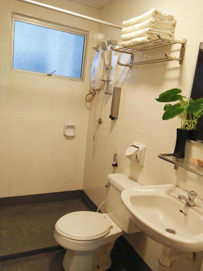 Perdana Serviced Apartment & Resorts Padang Mat Sirat Экстерьер фото