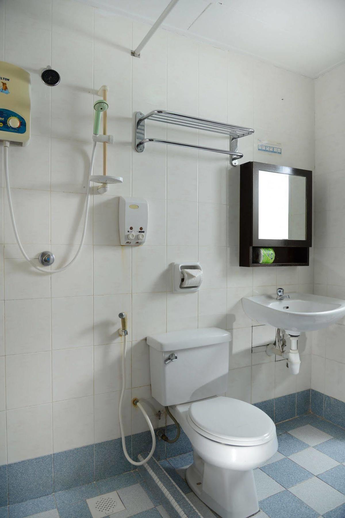 Perdana Serviced Apartment & Resorts Padang Mat Sirat Экстерьер фото